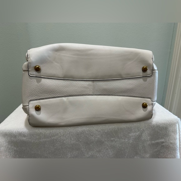 Coach Harmony Hobo 33 in leather with snakeskin detail- gold hardware- used once - Picture 5 of 10